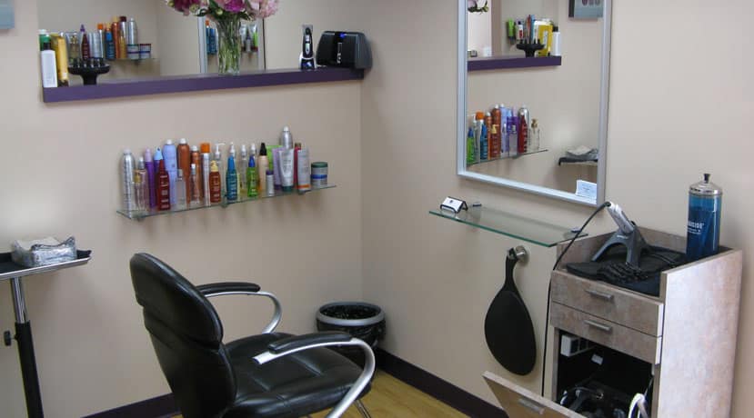 Stylist hair station with chair and mirror